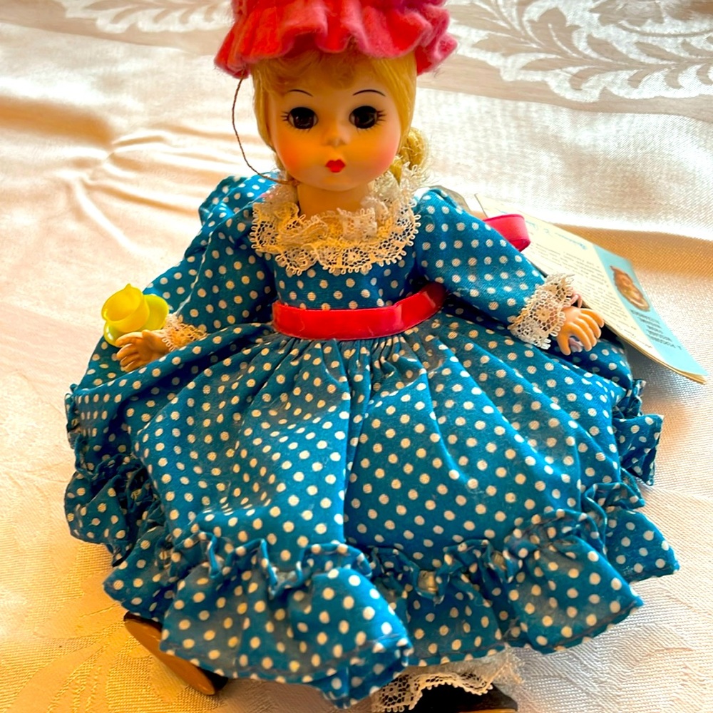 8” madame Alexander little miss muffet